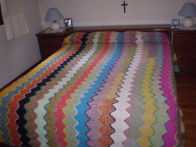Un poco de patchwork: COLCHA DE INVIERNO A DOS AGUJAS Un poco de patchwork: COLCHA DE INVIERNO A DOS AGUJAS