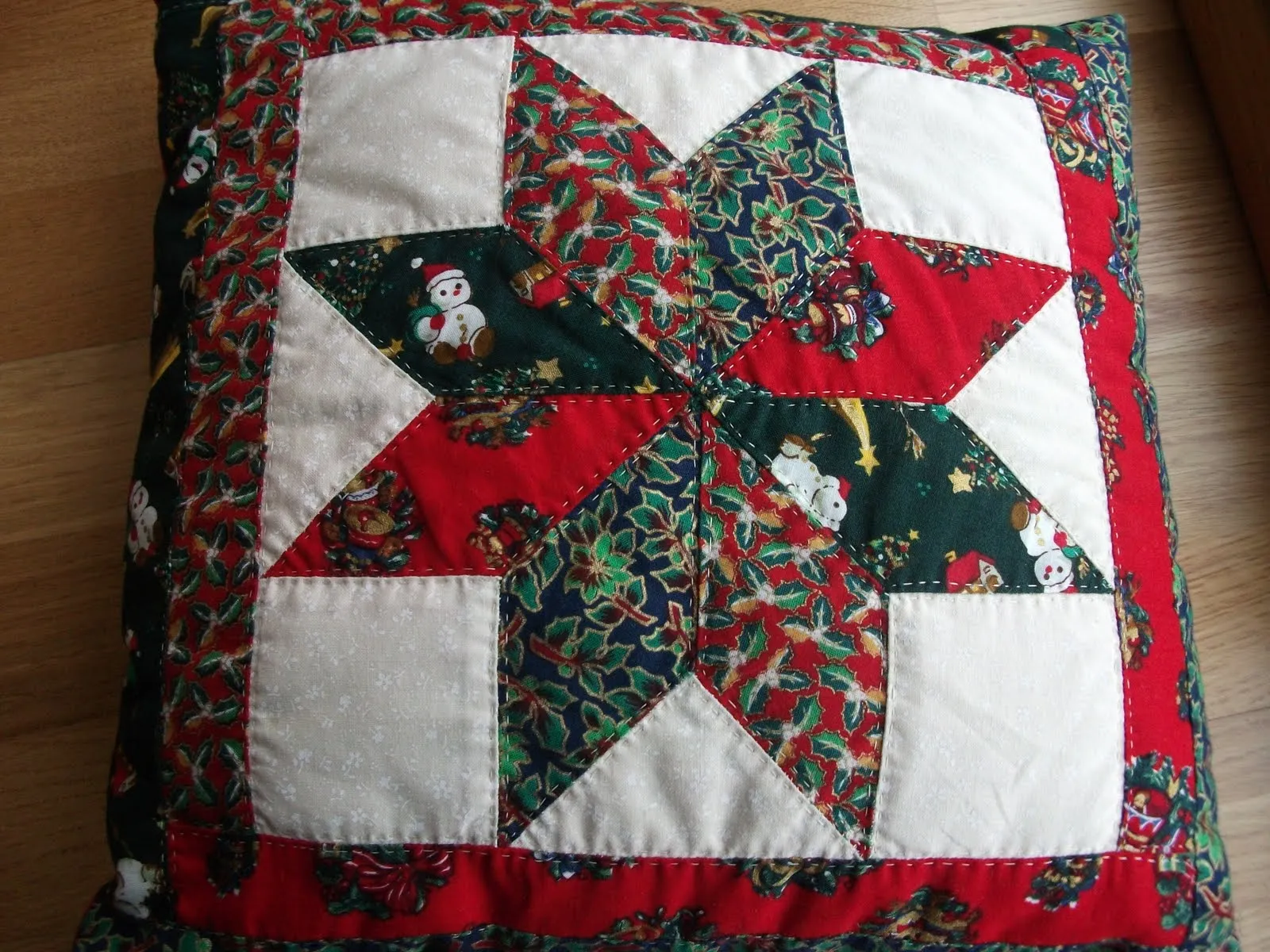 Patchwork día a día: Estrella de navidad Patchwork día a día: Estrella de navidad