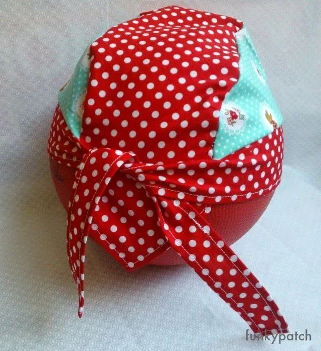 Patchwork de FUNKYPATCH: Coloridas bandanas para los pequeniños.