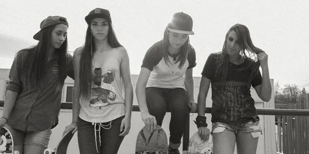 PATINETA Skate » Reportaje Mujeres al Skate de Revista PAULA PATINETA Skate » Reportaje Mujeres al Skate de Revista PAULA