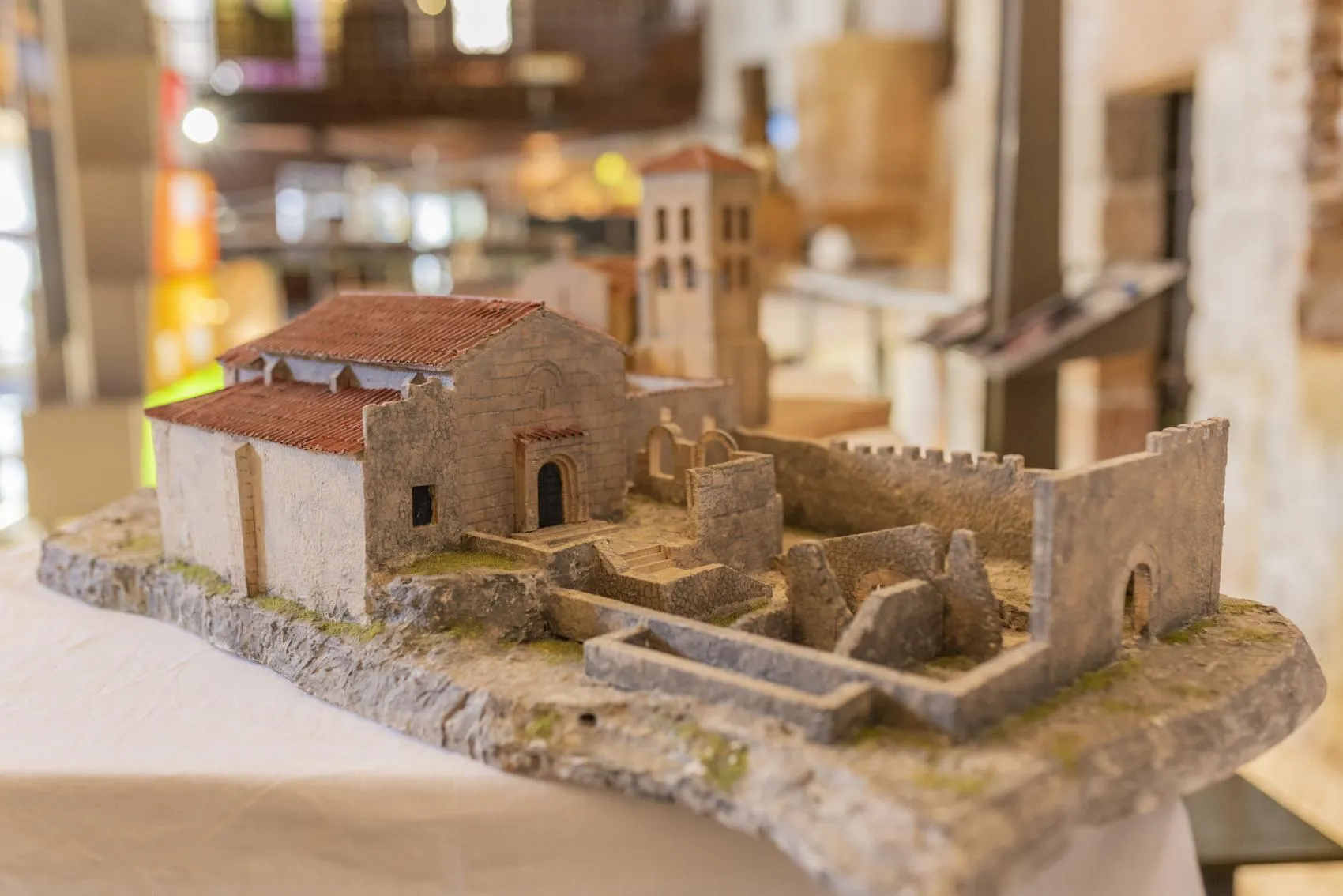 Patrimonio Natural de Castilla y León | Casas del Parque y Centros  Temáticos | Actividades | Inauguración exposición de maquetas