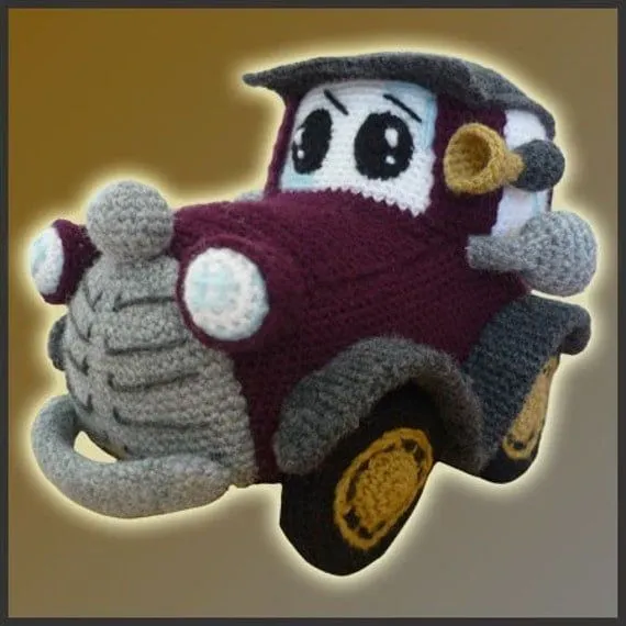 Amigurumi Patron Crochet PDF Auto Clásico por DeliciousCrochet Amigurumi Patron Crochet PDF Auto Clásico por DeliciousCrochet
