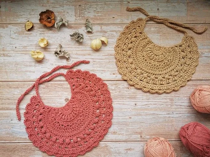 Patrón babero lúnula tejido a crochet - Tejamos Sonrisas Patrón babero lúnula tejido a crochet - Tejamos Sonrisas
