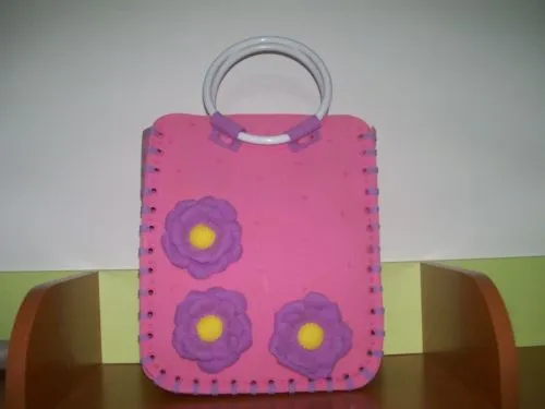 Bolsos en foami patrones - Imagui