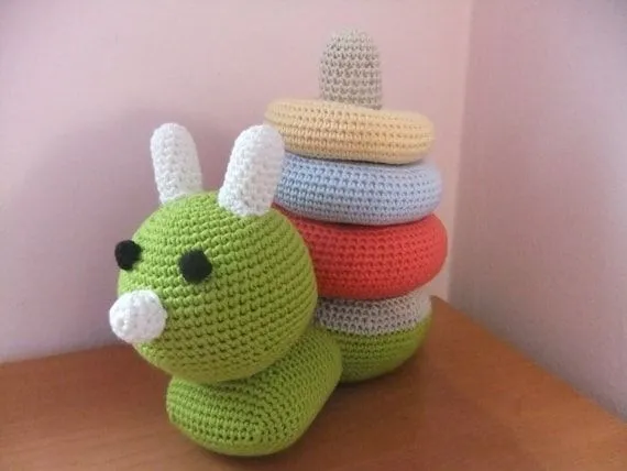 Patrón Caracol Juguete Amigurumi Pattern Snail Toy por Adrygurumis