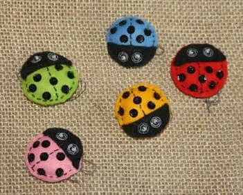 . Patrones de fieltro gratis. Broches de fieltro. Patrones de fieltro ... . Patrones de fieltro gratis. Broches de fieltro. Patrones de fieltro ...