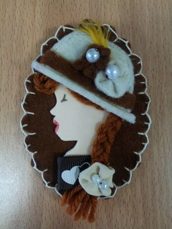 caritas de broches goma eva | Aprender manualidades es facilisimo. caritas de broches goma eva | Aprender manualidades es facilisimo.