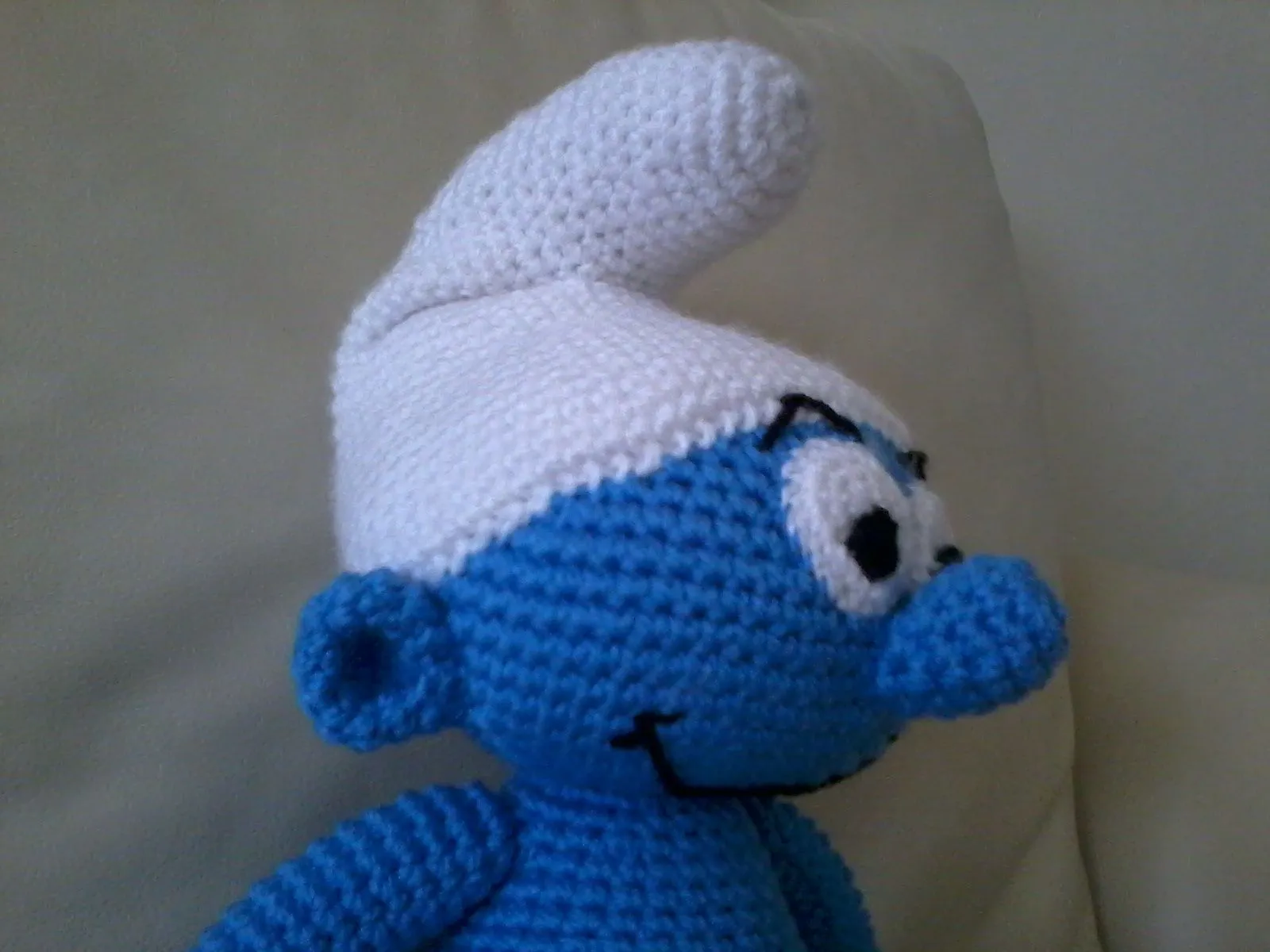 Creaciones y tejidos de Maggie: Pitufo amigurumi