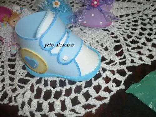 Zapatos en foami para niña - Imagui