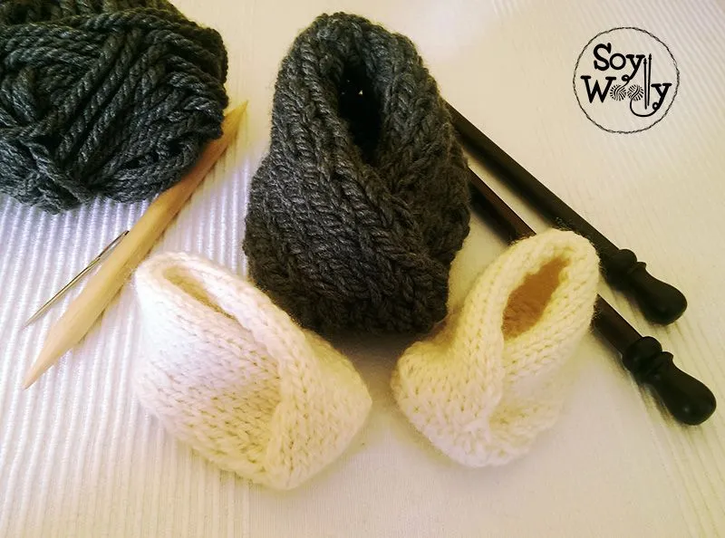 Patucos o zapaticos de bebé fáciles en punto jersey | Soy Woolly Patucos o zapaticos de bebé fáciles en punto jersey | Soy Woolly