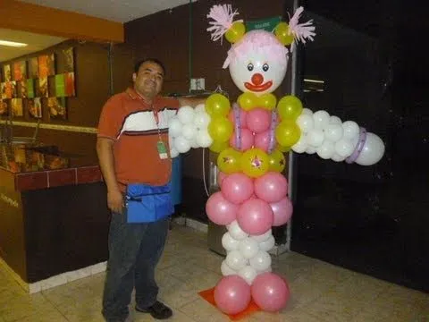 payasita hecha con globos - YouTube