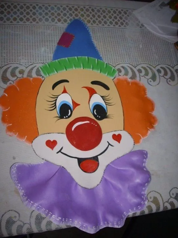 Cara de payaso con goma eva - Imagui