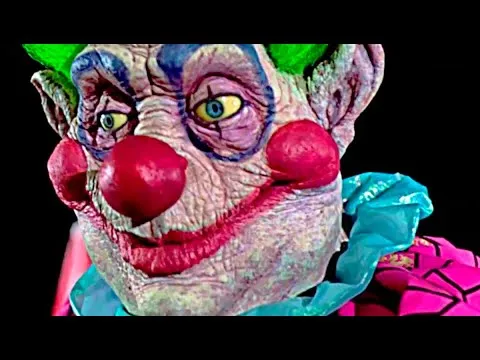 Payasos asesinos del espacio exterior (Trailer) - YouTube Payasos asesinos del espacio exterior (Trailer) - YouTube