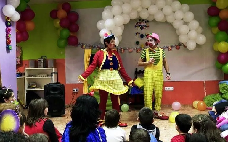 Payasos a domicilio en Valencia | Payaso infantil Valencia