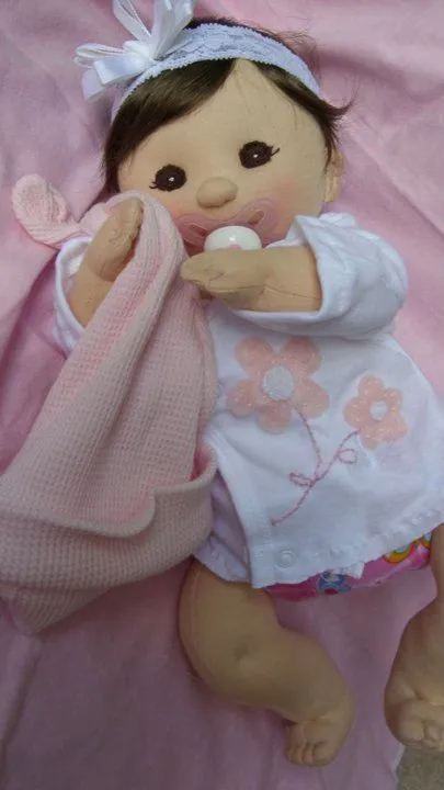 PDF PATTERN - Cloth Baby Doll | Muñecas, Patrón y Muñecas De Bebés