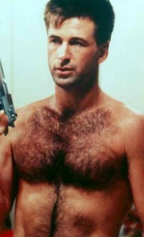 Los pechos peludos de los famosos - ¿Se acuerdan de la moda de los ... Los pechos peludos de los famosos - ¿Se acuerdan de la moda de los ...