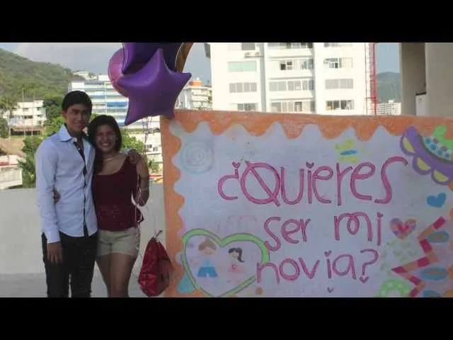 La mejor manera de pedirle que sea tu novia! ♡ - YouTube La mejor manera de pedirle que sea tu novia! ♡ - YouTube