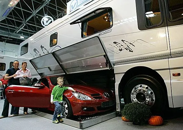 Pedro: Autobuses de lujo