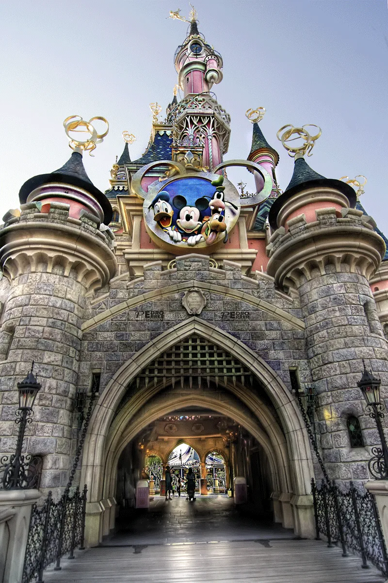 Pedro Ferrer FOTOGRAFIA: Disneyland Paris - El año de Mickey Mouse Pedro Ferrer FOTOGRAFIA: Disneyland Paris - El año de Mickey Mouse