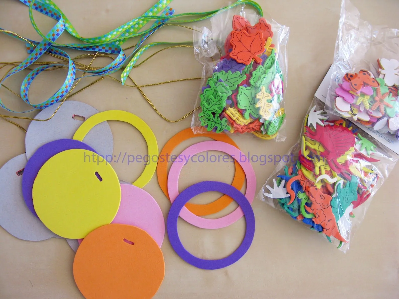 Pegostes y Colores: Medallas Olimpicas para Jugar de Foamy Pegostes y Colores: Medallas Olimpicas para Jugar de Foamy