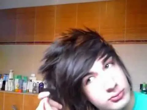 Como hacer un peinado emo-scene . Tutorial - YouTube Como hacer un peinado emo-scene . Tutorial - YouTube
