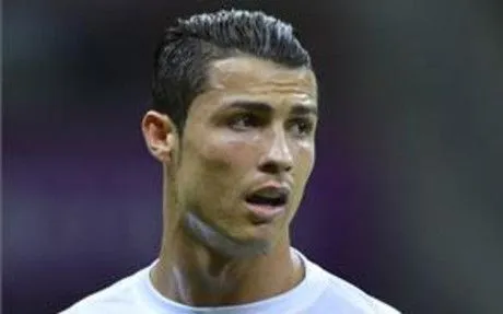 Corte de pelo de cristiano ronaldo de perfil - Imagui