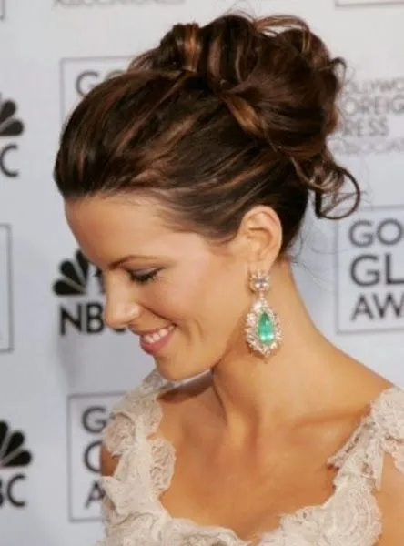Peinados con moños altos 2014 | Cabello | Pinterest