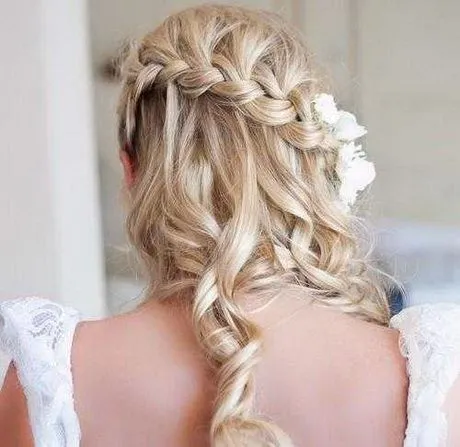 Peinados de niñas para boda