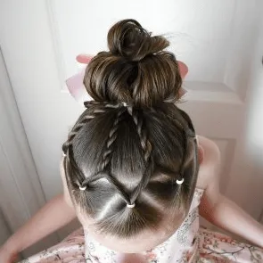 Peinados de Niñas. Juego de Peinados para la Primera Comunión o ...