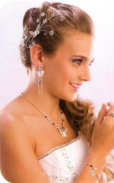 Peinados y tocados para quinceañeras | Moda, vestidos de boda ... Peinados y tocados para quinceañeras | Moda, vestidos de boda ...