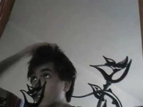 Cómo peinarte al estilo "emo" si tu cabello no es muy largo? - YouTube