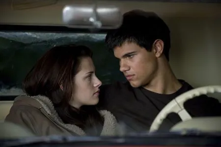 Película Luna Nueva (Saga Crepúsculo) - Reseña