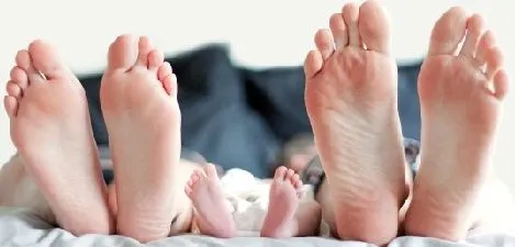 Solos ante el peligro: los padres en el parto | glup-glup.com Solos ante el peligro: los padres en el parto | glup-glup.com