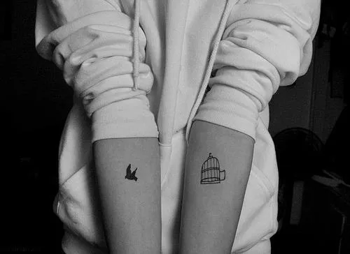 Parejas con tatuajes tumblr - Imagui