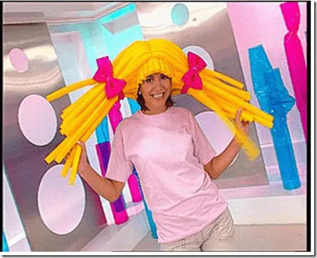 Hacer peluca pelos largos con Goma Espuma | IDEAS DISFRAZ Hacer peluca pelos largos con Goma Espuma | IDEAS DISFRAZ