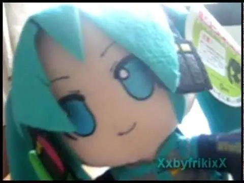 Peluche Miku Hatsune/Hatsune Miku Plush - YouTube Peluche Miku Hatsune/Hatsune Miku Plush - YouTube