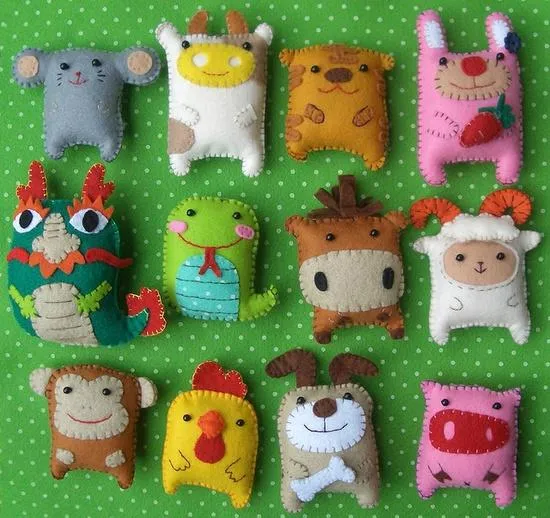 peluches+fieltro+bebés.JPG