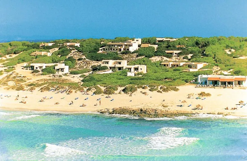 Pencil and Box: LAS DUNAS in Formentera