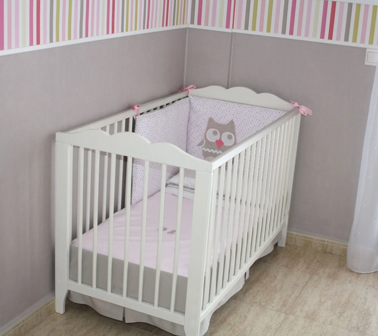 PEQUEÑA {TIRANA}: DIY: NUEVA CHICHONERA PARA LA CUNA PEQUEÑA {TIRANA}: DIY: NUEVA CHICHONERA PARA LA CUNA