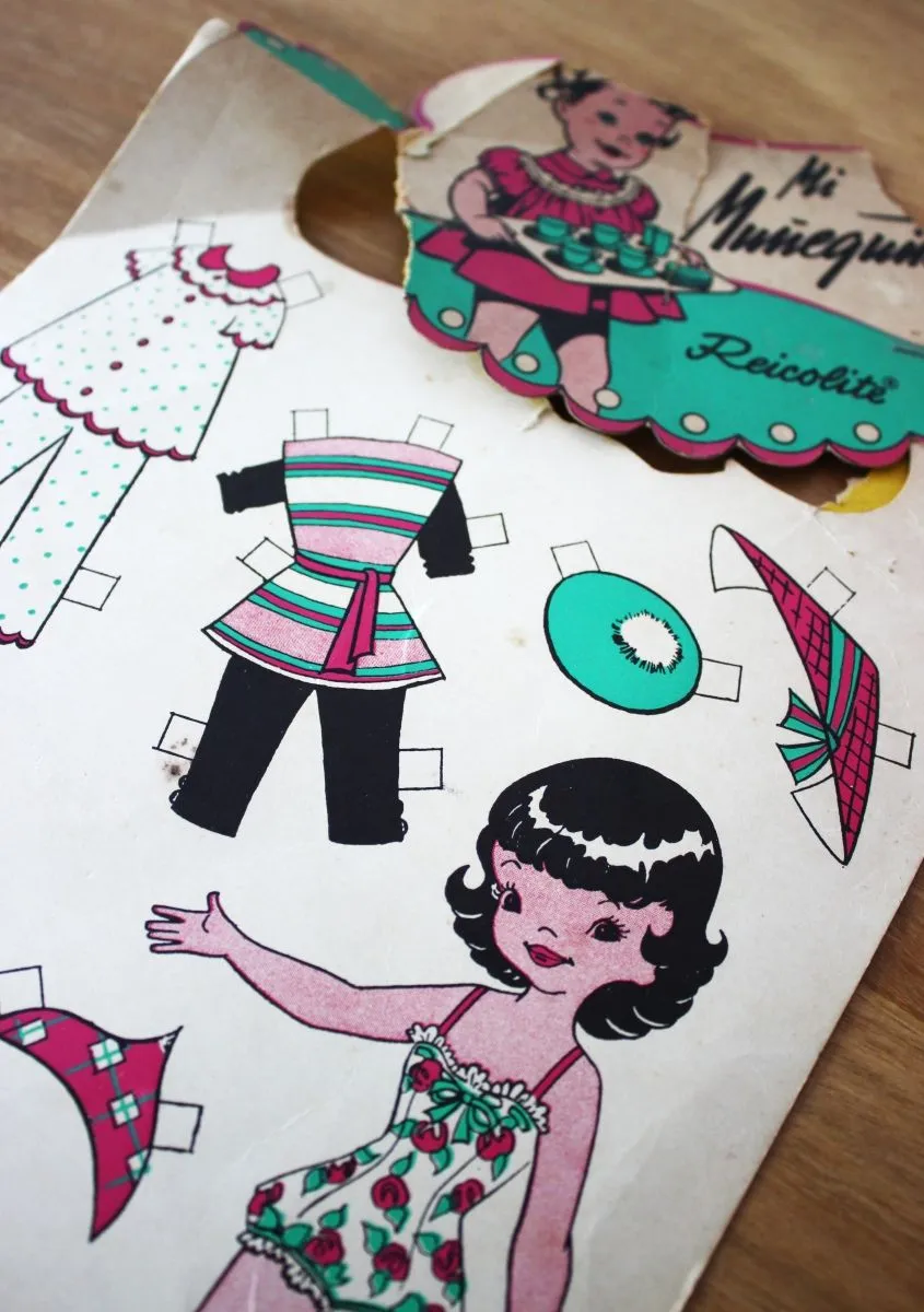 Pequeña (y personal) historia de las muñecas de papel: especial de Navidad | CECLI Pequeña (y personal) historia de las muñecas de papel: especial de Navidad | CECLI