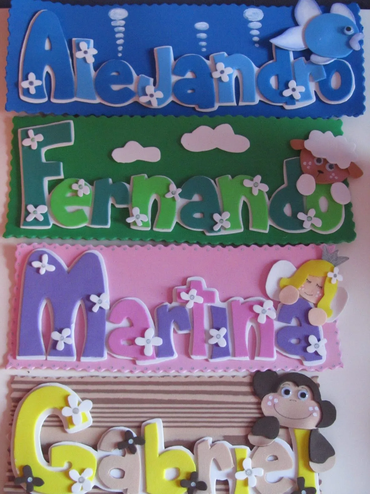 MIS PEQUEÑAS COSAS: NUEVOS CARTELES DE GOMA EVA MIS PEQUEÑAS COSAS: NUEVOS CARTELES DE GOMA EVA