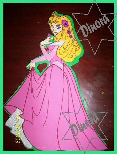 mis pequeñas manualidades: PRINCESAS EN FOMI mis pequeñas manualidades: PRINCESAS EN FOMI