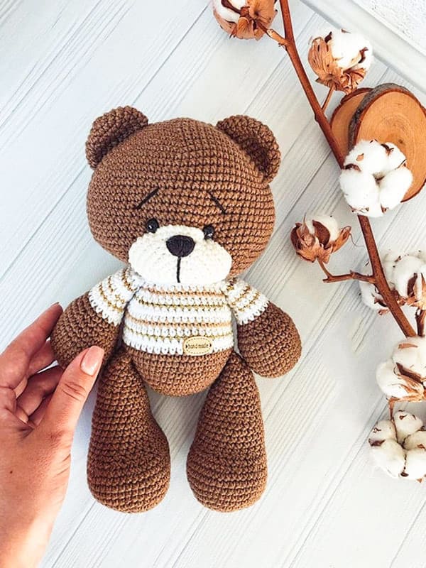 Pequeño Oso de peluche PDF Amigurumi Patrón Gratis - Lovelycraft Pequeño Oso de peluche PDF Amigurumi Patrón Gratis - Lovelycraft
