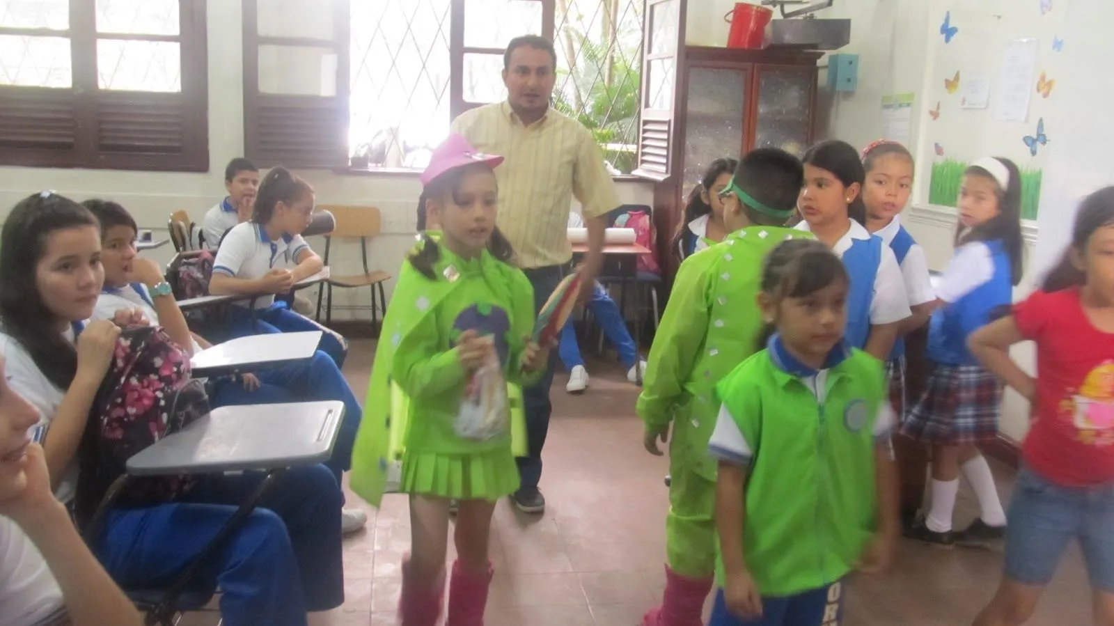 PEQUEÑOS AGENTES AMBIENTALES
