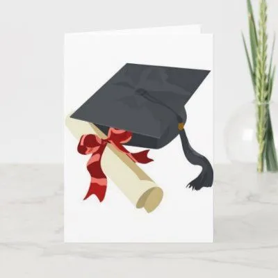 El sombrero del diploma de la graduación y el pergamino negros del ... El sombrero del diploma de la graduación y el pergamino negros del ...