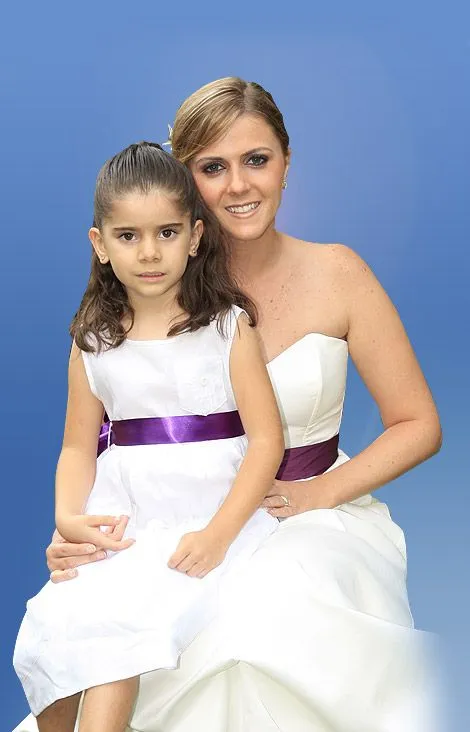 Vestidos de cortejo infantiles - Imagui