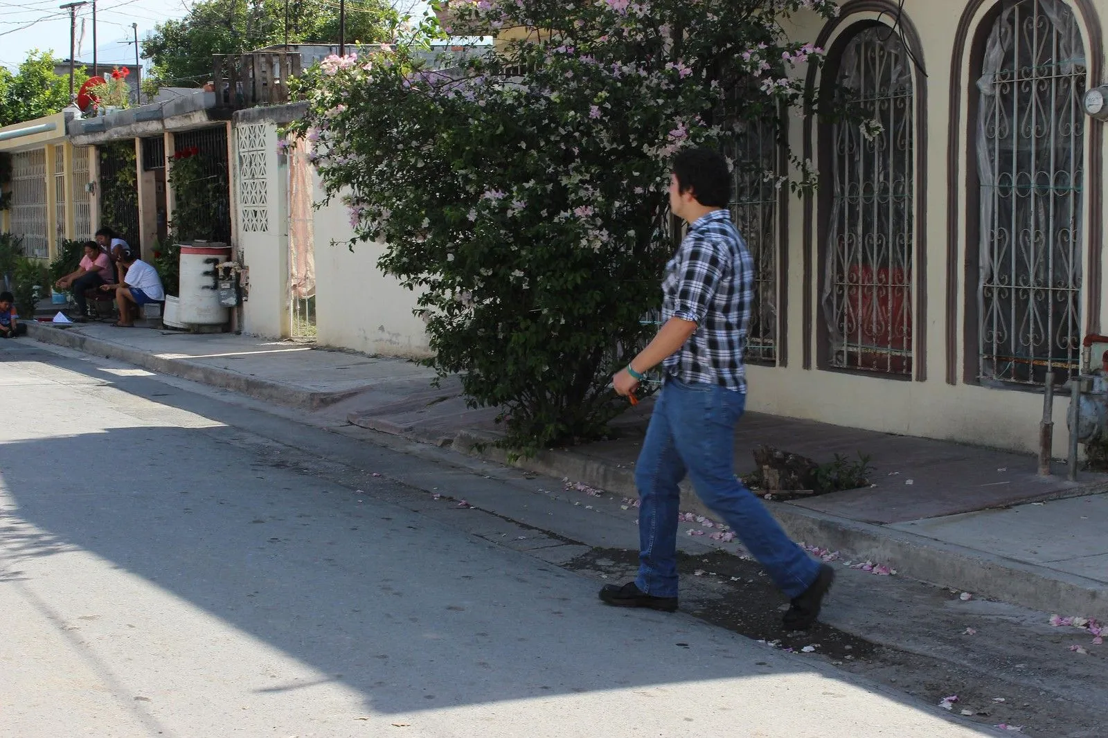 Persona Caminando- Barrido | Flickr - Photo Sharing!