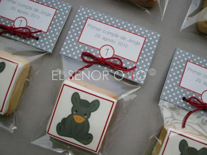 Personaliza tu fiesta con los packs de El Señor Otto - Decoración ...