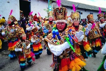 Peru: folklore en cada danza
