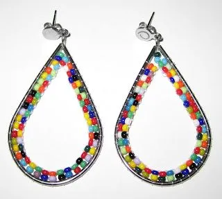 Piayé Accesorios: Aretes Lágrima Mostacilla Piayé Accesorios: Aretes Lágrima Mostacilla